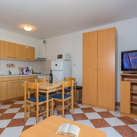 Apartments Ava Poreč Eksteriør billede