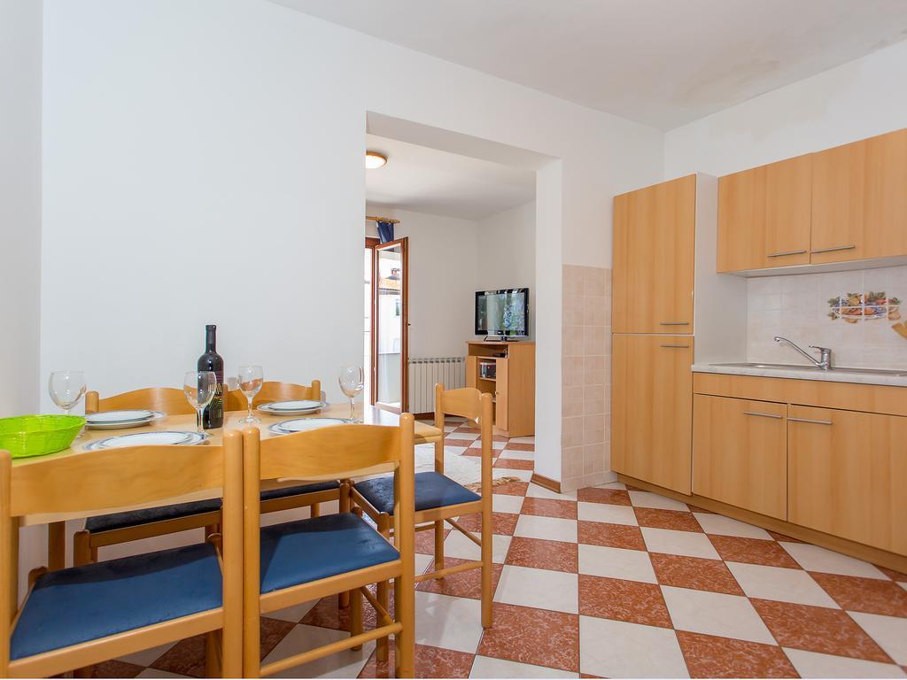 Apartments Ava Poreč Eksteriør billede