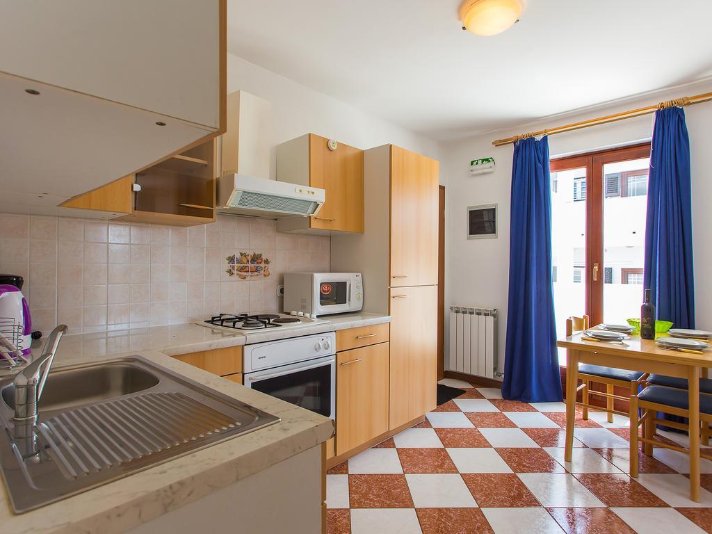 Apartments Ava Poreč Eksteriør billede
