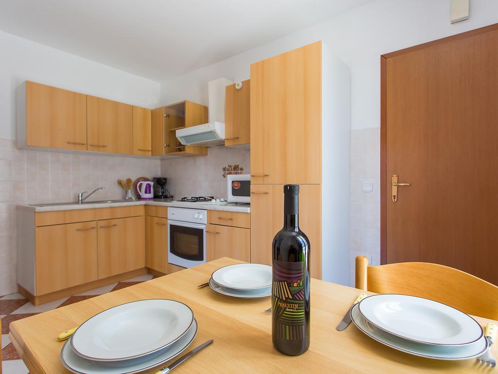 Apartments Ava Poreč Eksteriør billede