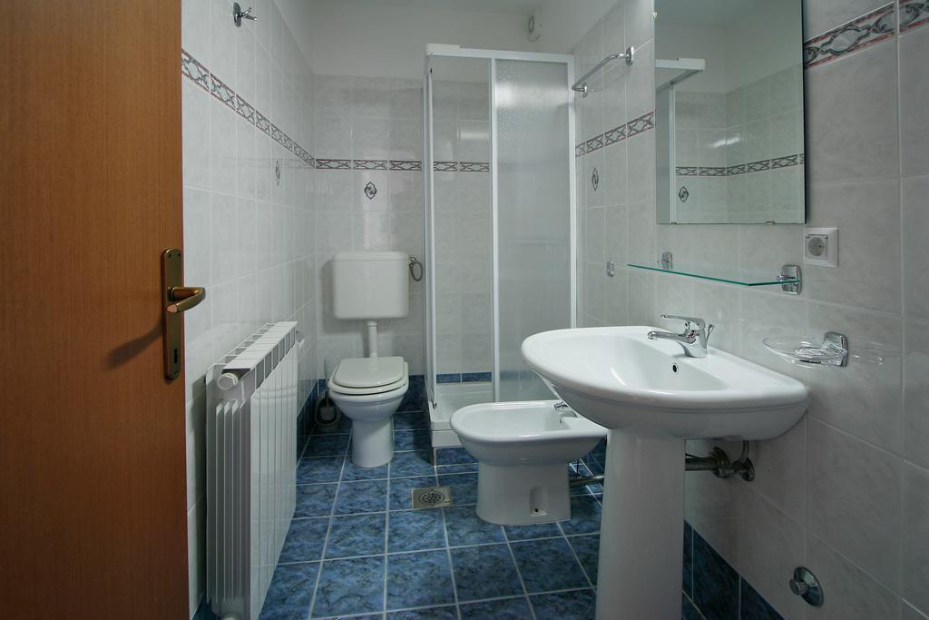 Apartments Ava Poreč Eksteriør billede
